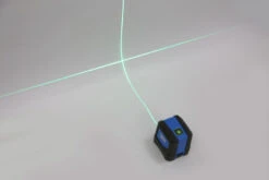 HBM Laser Liner 2 Lijnen Groen Licht 12 HBM Laser Liner 2 Lijnen Groen Licht -Makita winkel 3b2a2969.jpg 1200x600 4a152ebc88