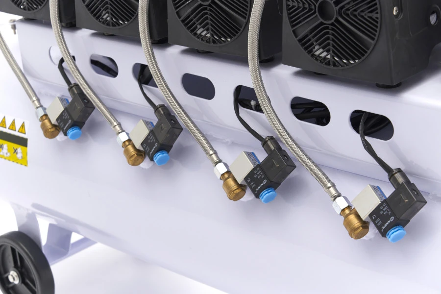 HBM 120 Liter Professionele Low Noise Compressor - Model 2 11 HBM 120 Liter Professionele Low Noise Compressor - Model 2 - Afbeelding 11