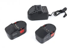 HBM Elektrische Accu Vetspuit Compleet 18 Volt 19 HBM Elektrische Accu Vetspuit Compleet 18 Volt -Makita winkel hbm 044 159.jpg 1200x600 41c97ebc88