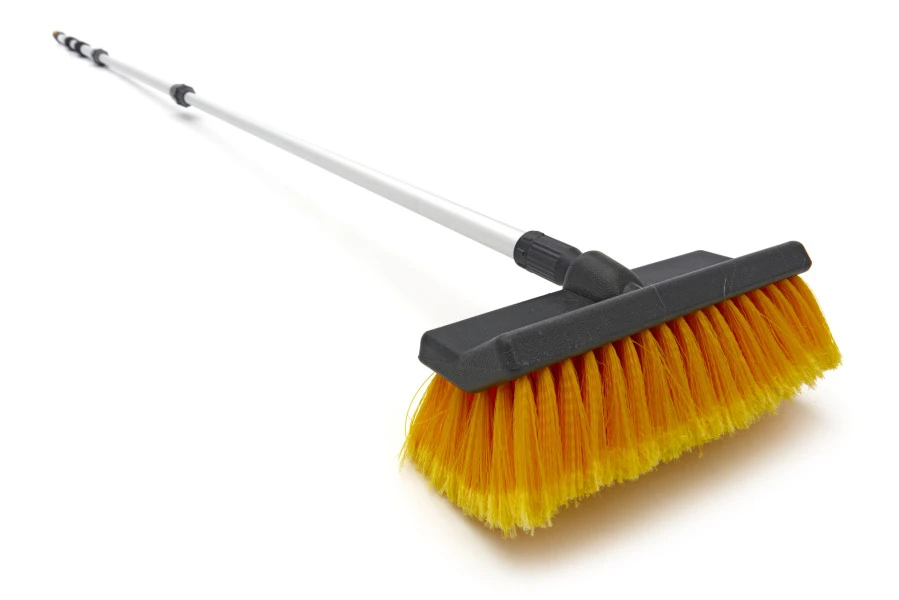 HBM 3 Meter Telescopische Wasborstel Met Wateraansluiting 2 HBM 3 Meter Telescopische Wasborstel Met Wateraansluiting - Afbeelding 2