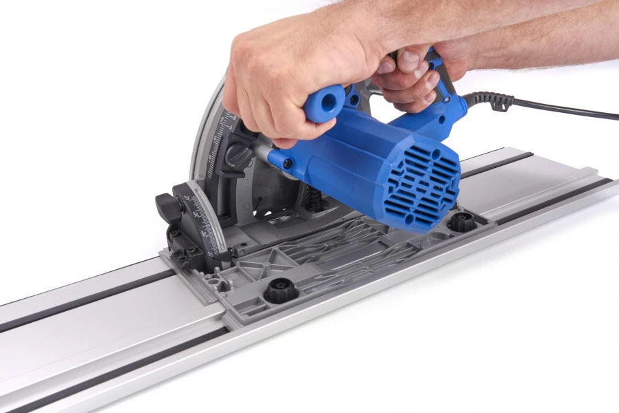 HBM 165 Mm Professionele 1200 Watt Invalzaag, Liniaalzaag Met 2 X 700 Mm Liniaal 4 HBM 165 Mm Professionele 1200 Watt Invalzaag, Liniaalzaag Met 2 X 700 Mm Liniaal - Afbeelding 4