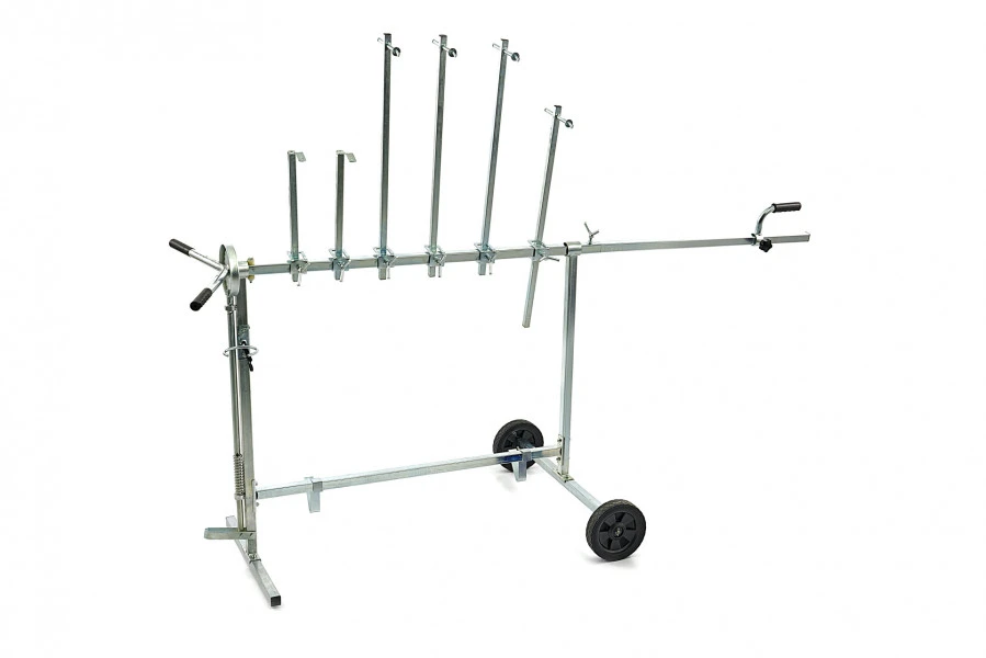 HBM Verrijdbare En Draaibare Spuitstandaard, Schuurstandaard 1 HBM Verrijdbare En Draaibare Spuitstandaard, Schuurstandaard