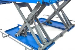 HBM 3 Ton Professionele Elektrische Autopoetsbrug, Poetsbrug, Bandenbrug 21 HBM 3 Ton Professionele Elektrische Autopoetsbrug, Poetsbrug, Bandenbrug -Makita winkel hbm 297 4.jpg 1200x600 bb878ebc88