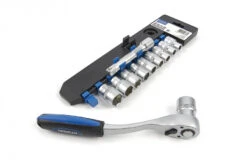 Hyundai 12 Delige Dopsleutel Sets CrV Kunststof Houder 15 Hyundai 12 Delige Dopsleutel Sets CrV Kunststof Houder -Makita winkel hbm 470 3.jpg 1200x600 b4e20ebc88